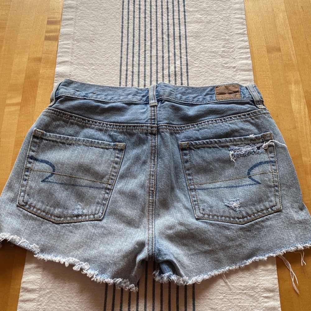 American Eagle denim shorts - Picture 2 of 2